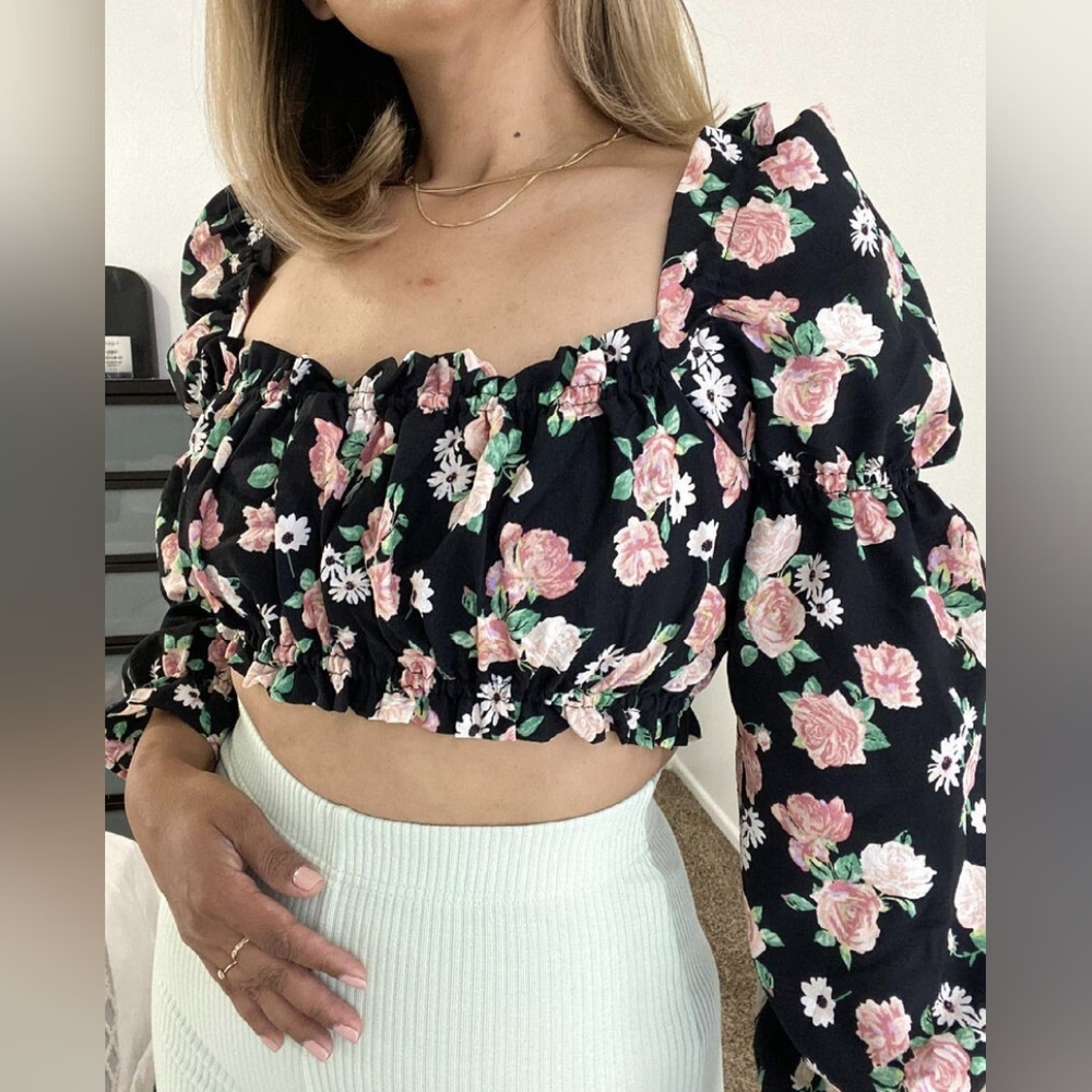 H&M Black Floral Puff Sleeve Blouse - Picture 3 of 6